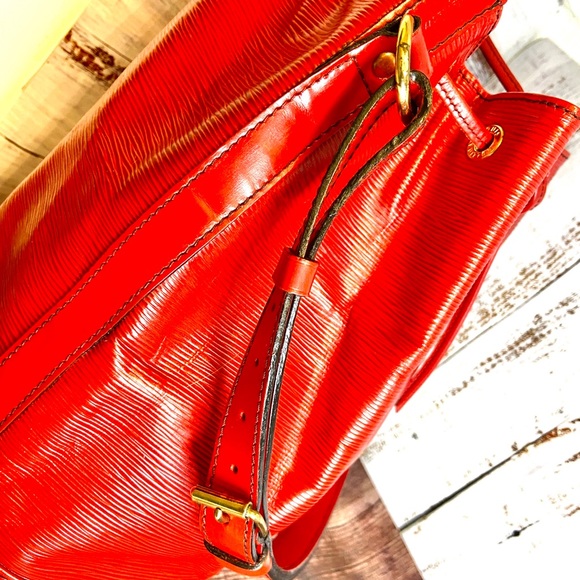 Louis Vuitton Noe GM Custom Paint like the Escale line from LV - Picture 15 of 16